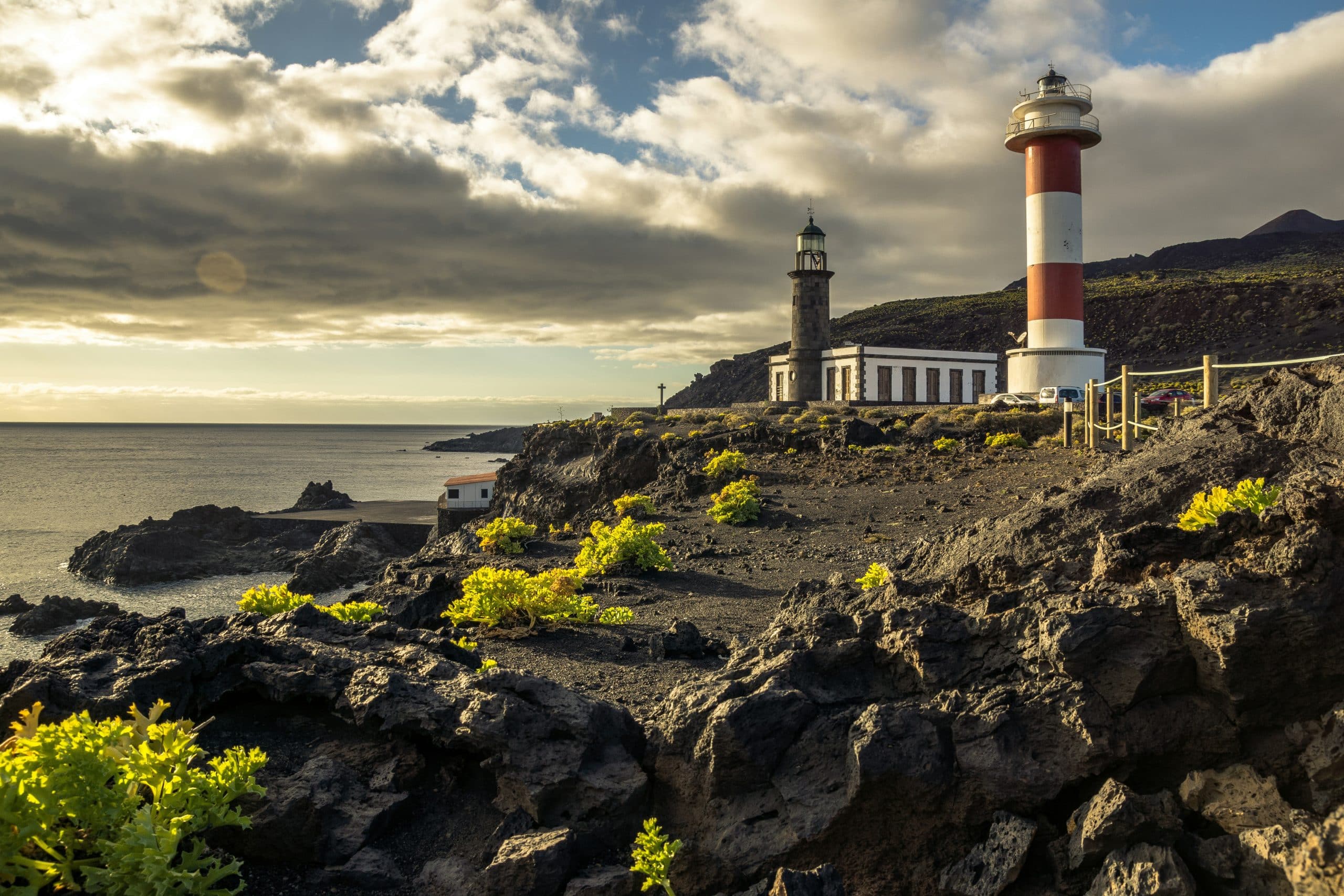 bastian-pudill-La Palma Archipel des Canaries voyage depuis l'Aveyron le Tarn l'Hérault grands espaces visites -unsplash
