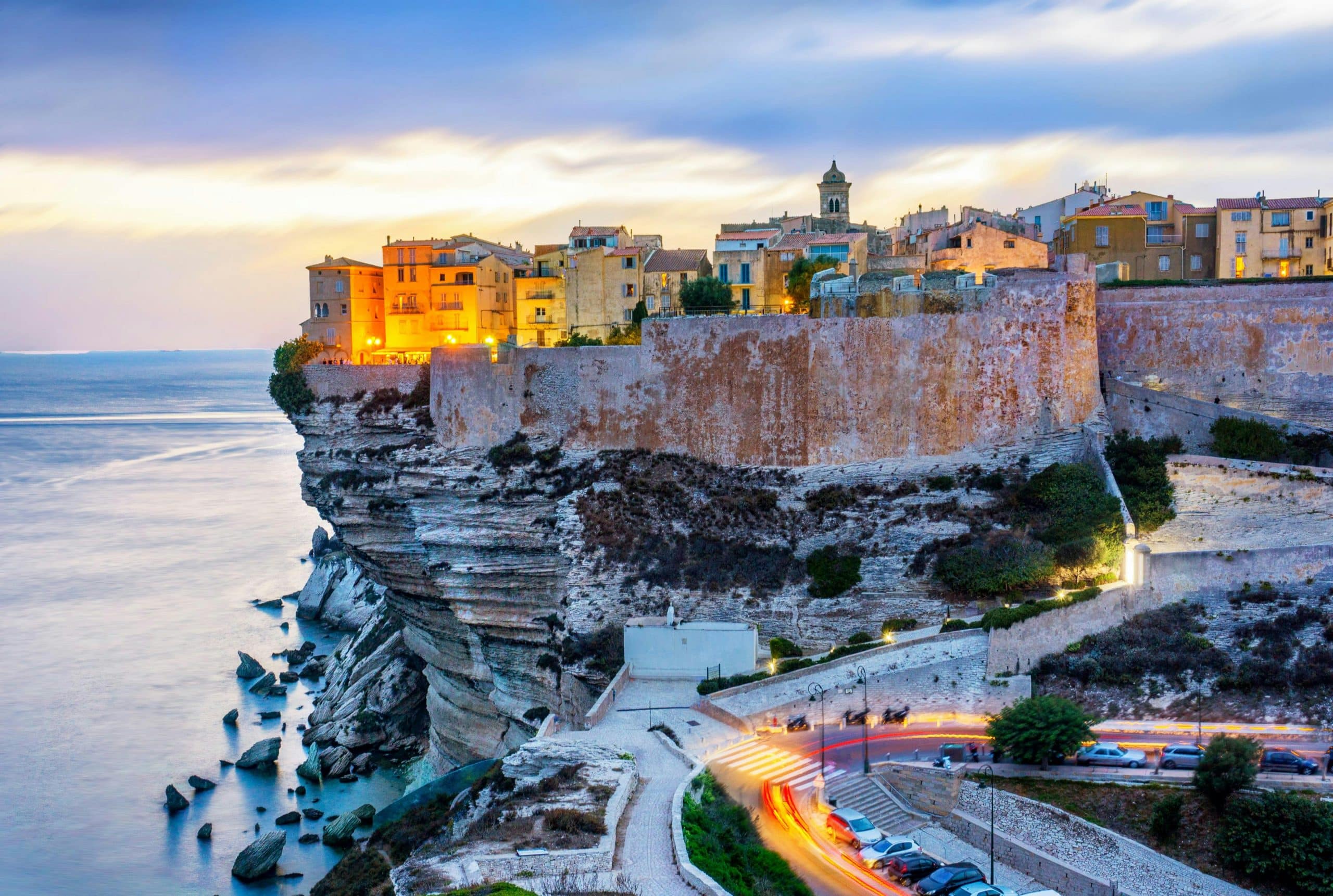 hendrik-cornelissen-bonnifacio sud corse voyage accompagnée franjeau belle vue mer -unsplash