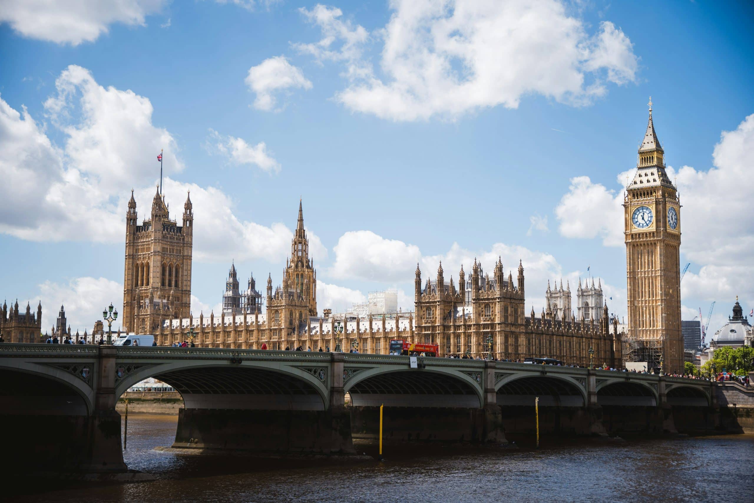 jacob-diehl-big ben tour londres tamise belle visite groupe-unsplash