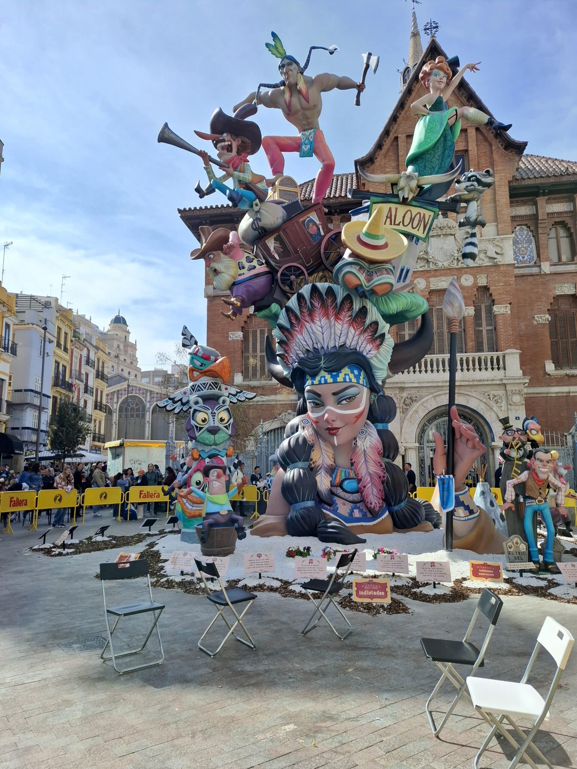 QUINCAY-BRIGITTE- Fête des Fallas de Valence au départ de la France - LES VOYAGES FRANJEAU