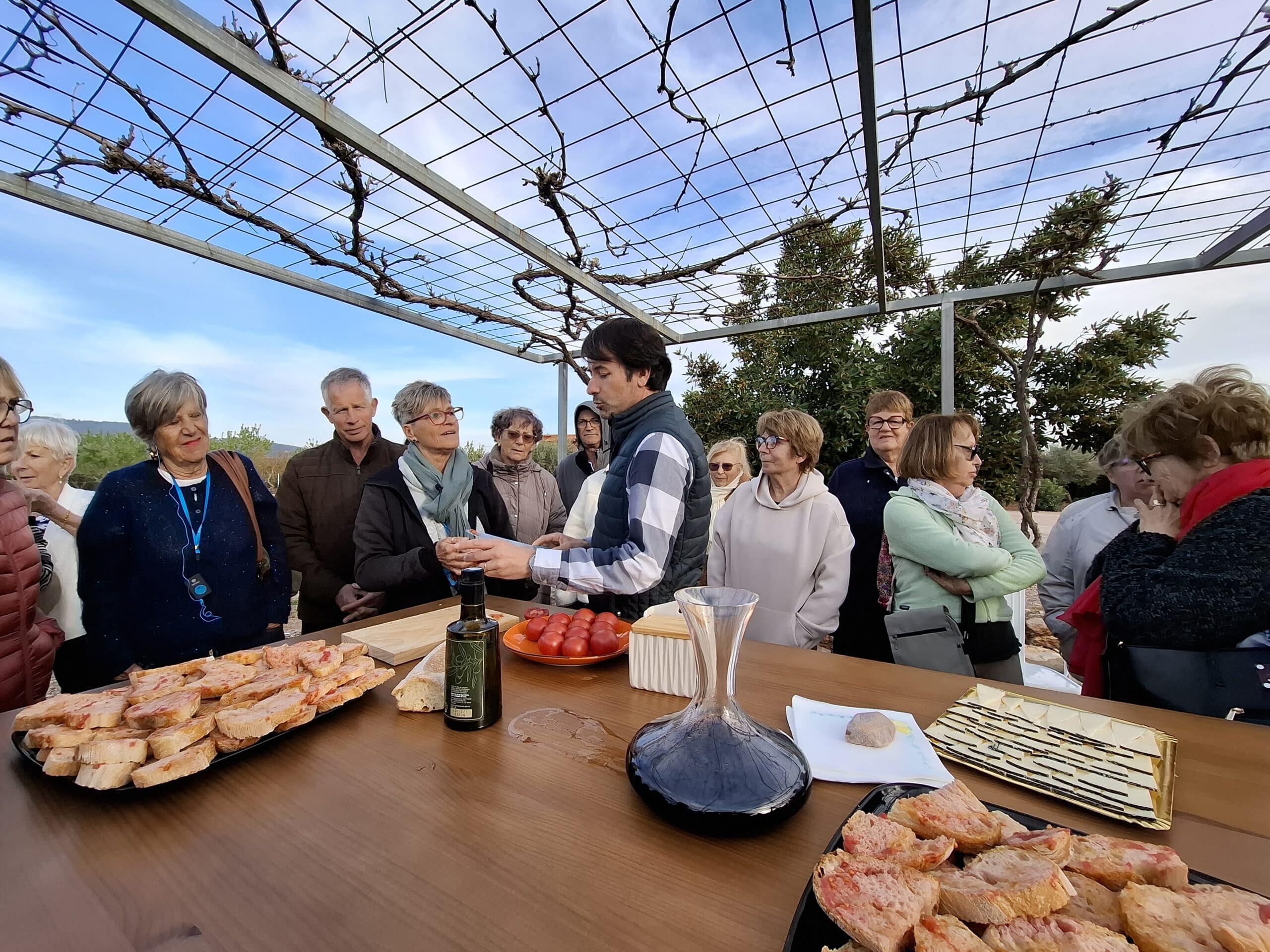 QUINCAY-BRIGITTE- Les dégustation de pain Catalan - LES VOYAGES FRANJEAU