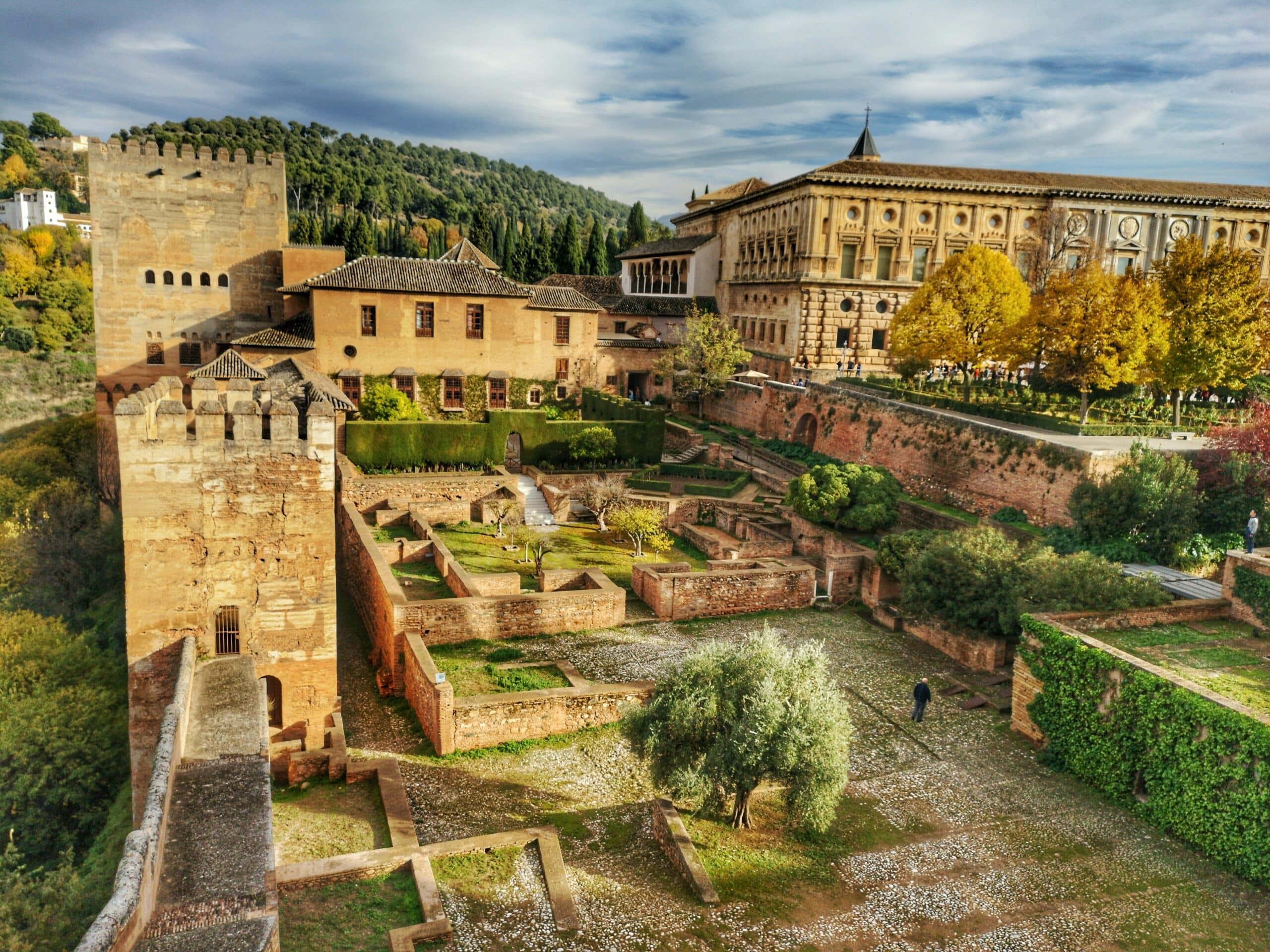 marco-montero-pisani- Les Jardins de l'Al-Andalus périple en espagne du sud en bus -unsplash