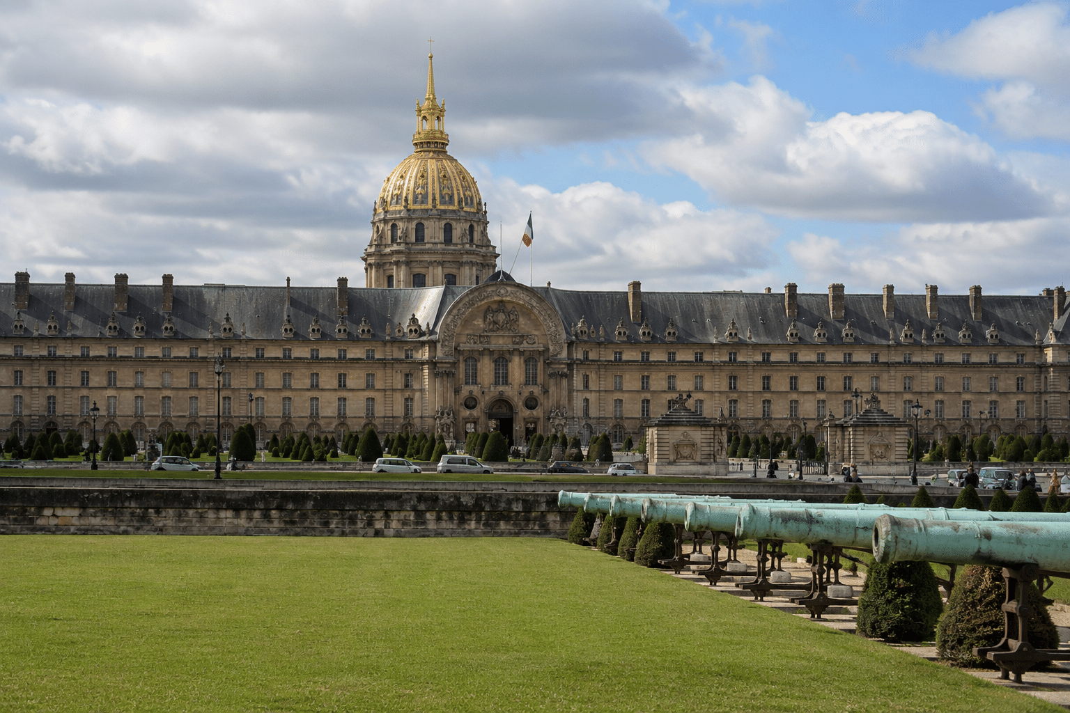 Les invalides visite guidée en groupe depuis le sud de la France - LES VOYAGES FRANJEAU