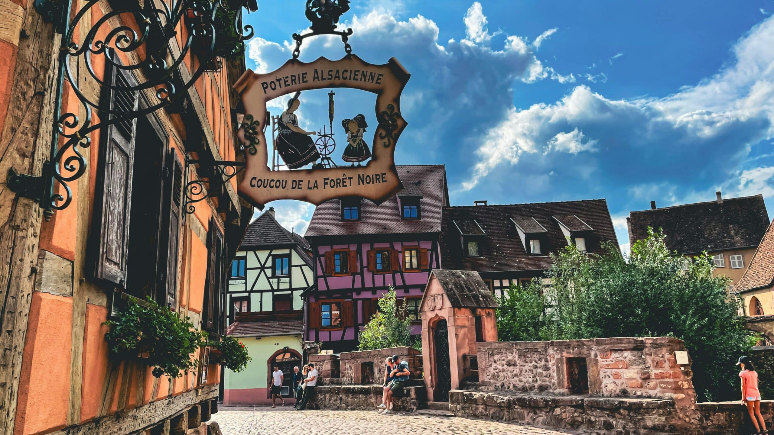 jametlene-reskp-KAYSERSBERG village alsacien visite et découverte depuis votre région TARN AVEYRON HERAULT -unsplash